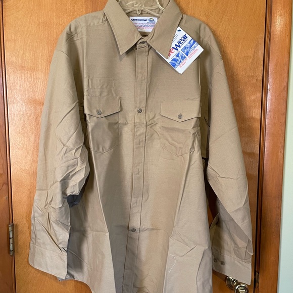 Flame retardant long sleeve work shirts - Picture 6 of 6